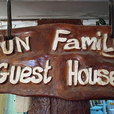 Fun Family Guest House N Jungle Tour Bukit Lawang Luaran gambar