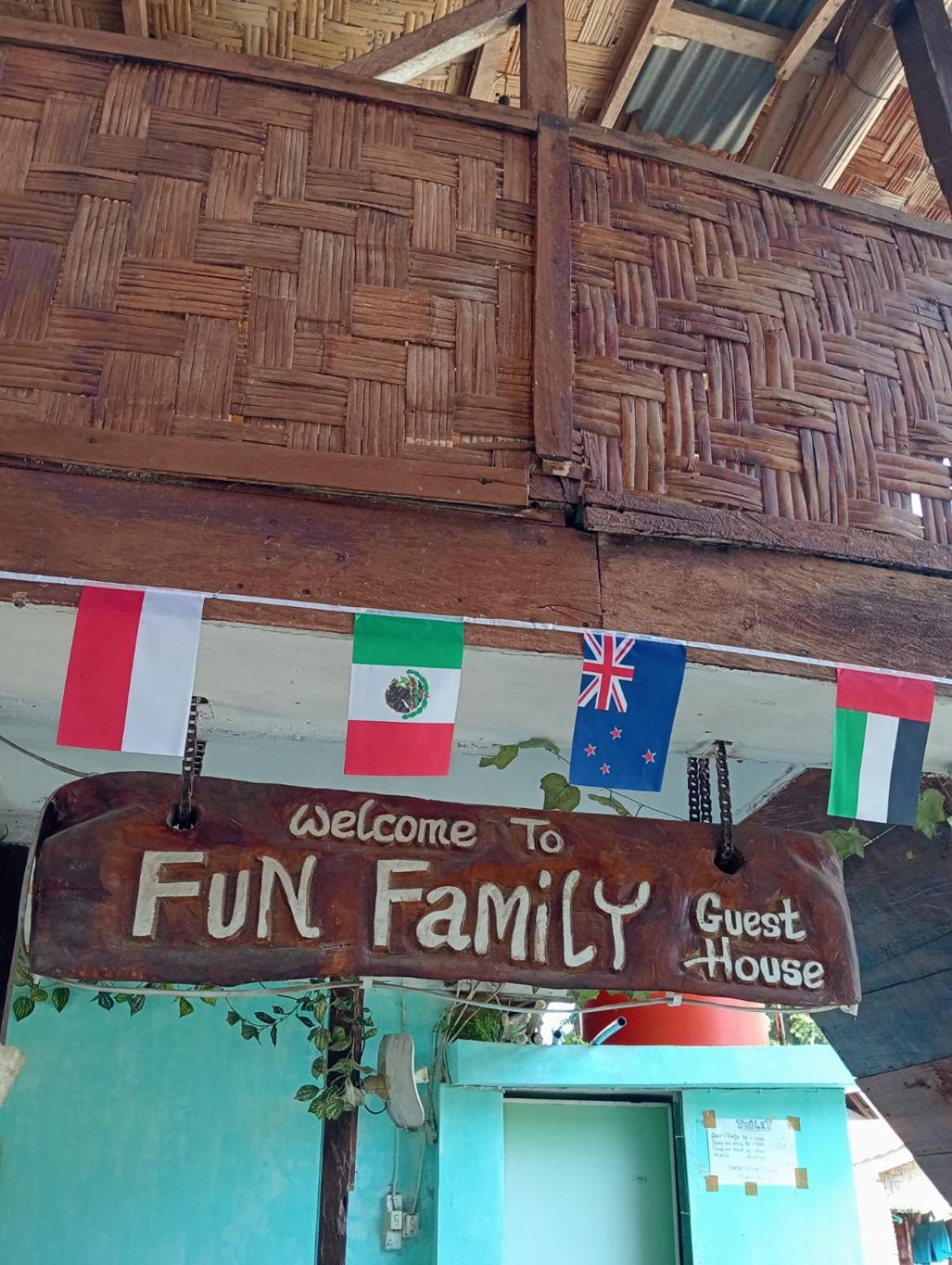 Fun Family Guest House N Jungle Tour Bukit Lawang Luaran gambar